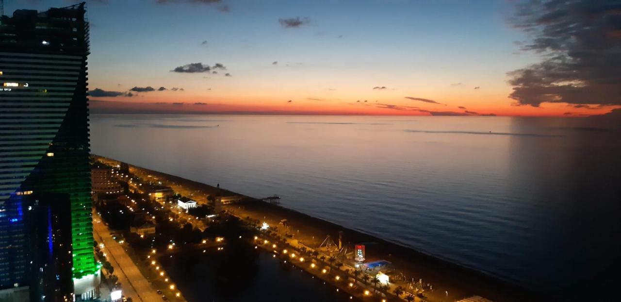 Alliance Palace Sea View Apartment Батуми Экстерьер фото